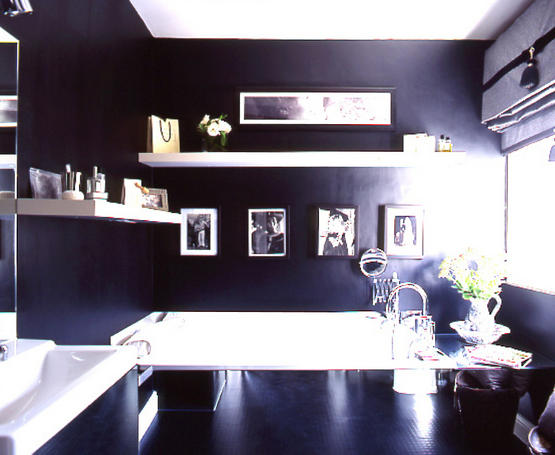 black bathroom interior design ideas 4