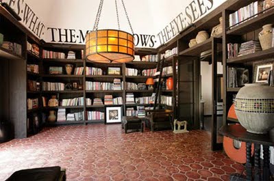 Diane Keaton's library