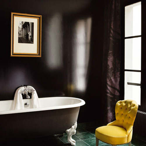 Luxury Black and Gold Bathrooms 4