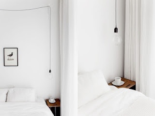 simple hanging bedside lamp