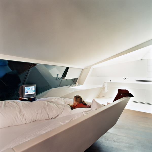 stunning modern penthouse in Vienna 9 interior ideas