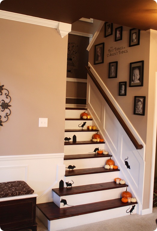 halloween decorating idea for stairs