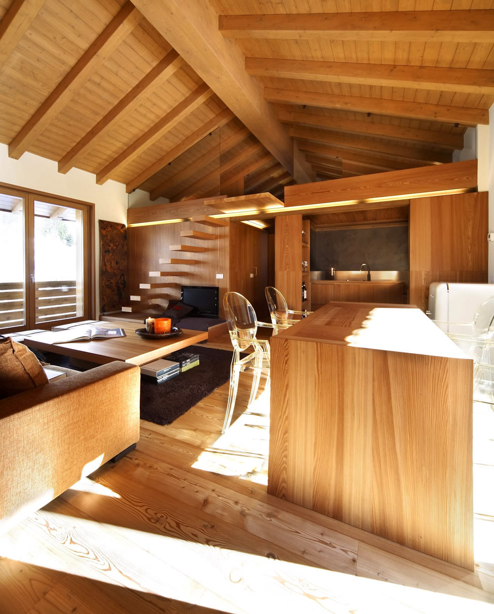 Creatice Wood Interior with Simple Decor