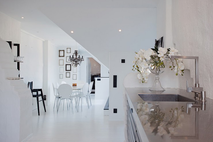 stockholm penthouse white interiors 