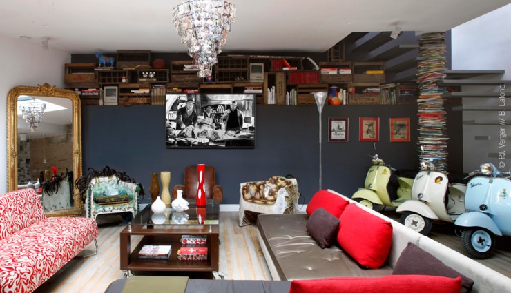 eclectic living room by Carlos Pujol