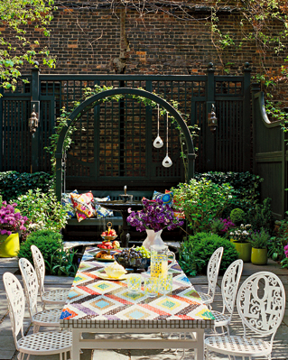 outdoor dining with a flash of color