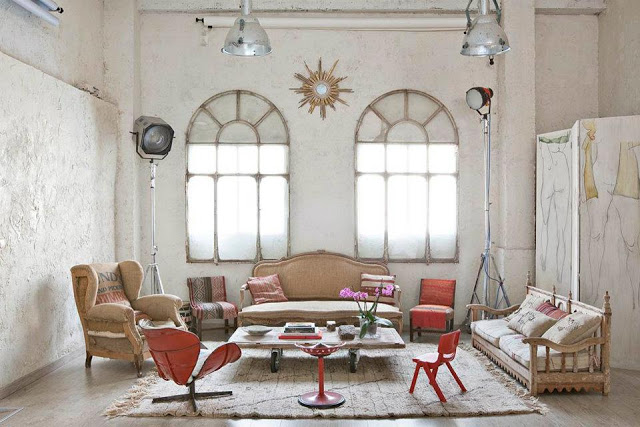 Manolo Yllera S Eclectic Vintage Home Decoholic