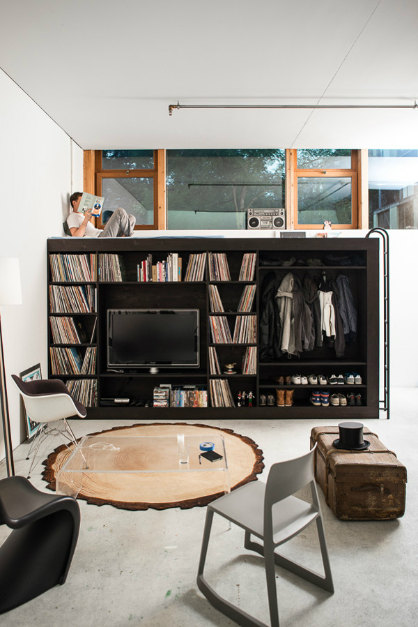 Innovative Storage Facility for a Studio Apartment Decoholic