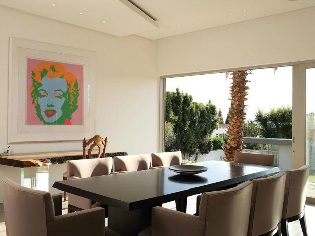 Luxurious Contemporary Dream Home 9