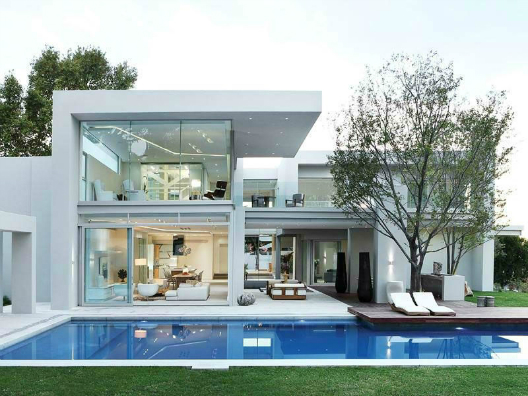 Luxurious Contemporary Dream Home 