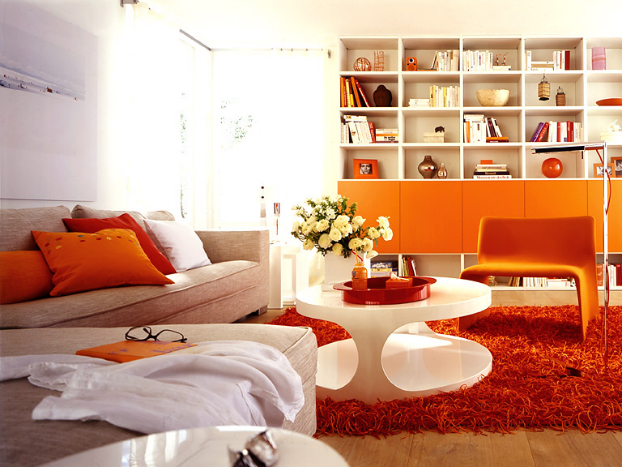 bold-orange-beige-color-living-room-decorating-idea