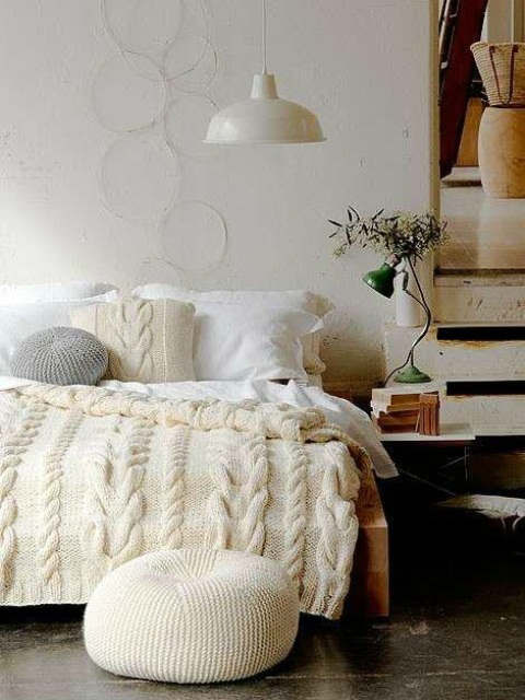 rustic bedroom decorating idea 43