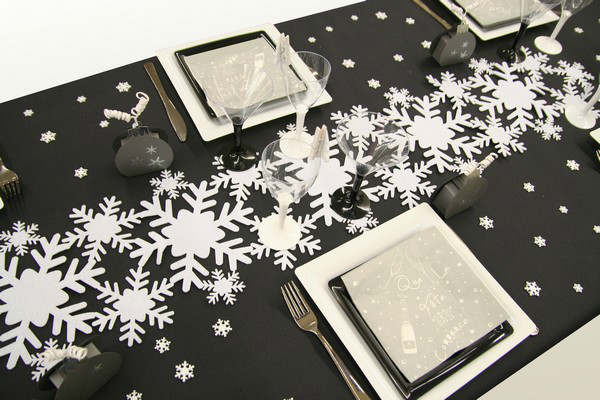 Christmas Table Decoration Ideas 28