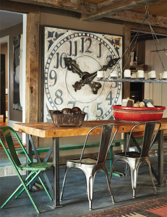 Rustic & Industrial Home With A Very Particular Design Aesthetic 3