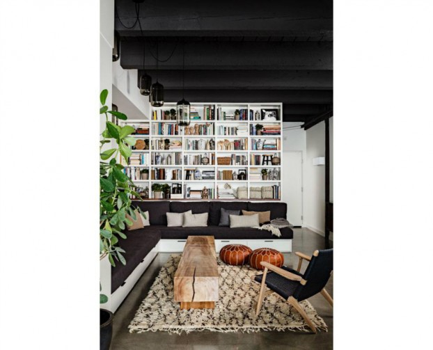 Beautiful Built In Bookshelves 9