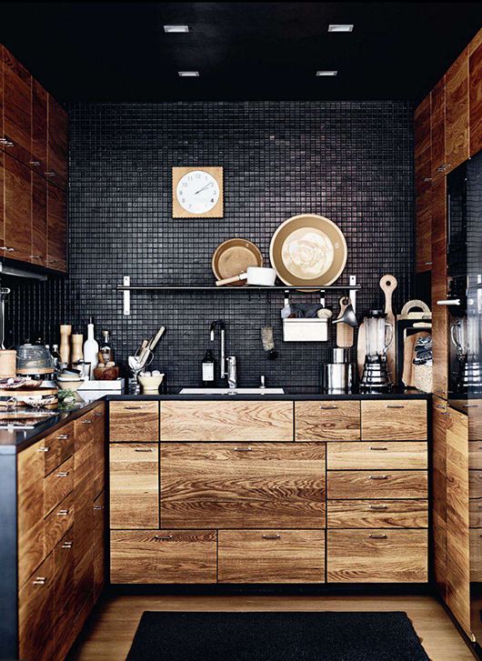 Black wood kitchen