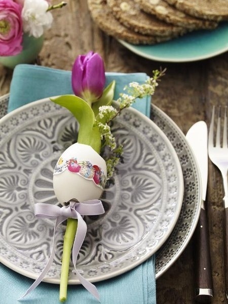 Easter Table Decorations 18