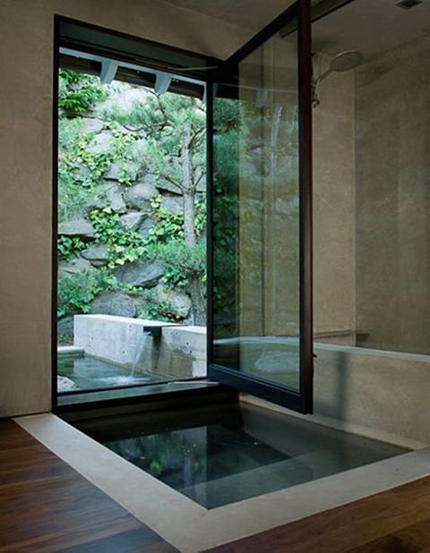 Japanese Style soaking tub