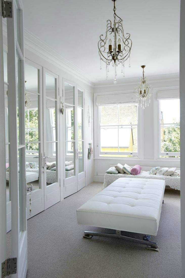 31 Best Fitted Wardrobes 14