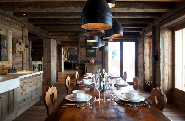 Magnificent Chalet Faithful to the Traditional Savoyard Style 6