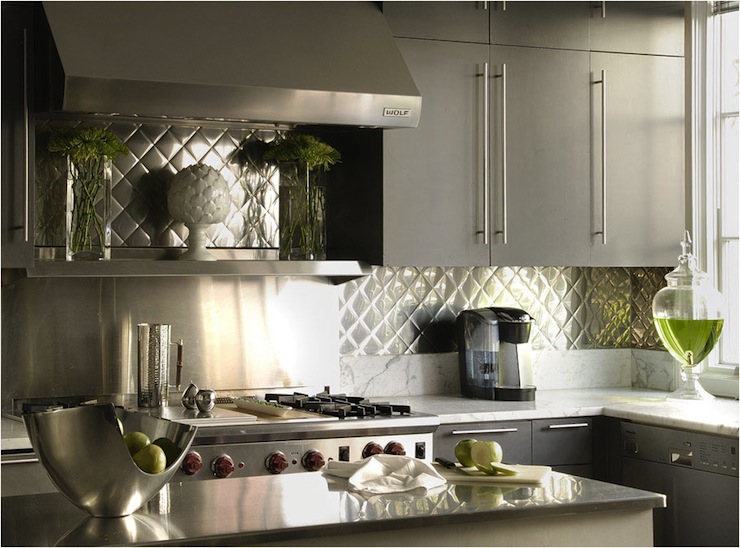 gray kitchen design idea 18