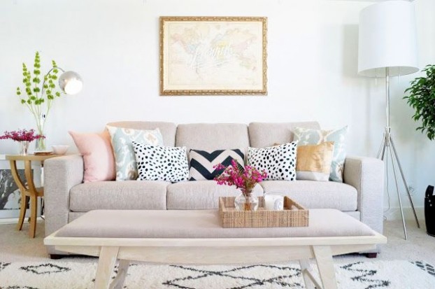 How To Mix Pillow Pattern To Enhance Your Decor 6