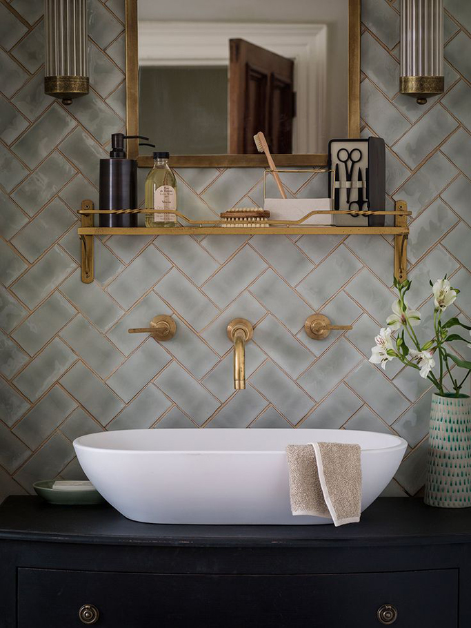 elegant luxury ceramic bathroom tile with gold accesories faucet