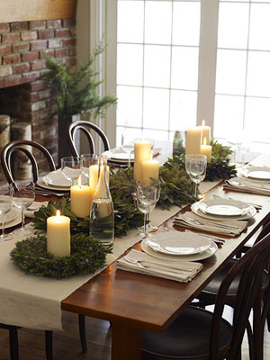 Simple Christmas Dining Table