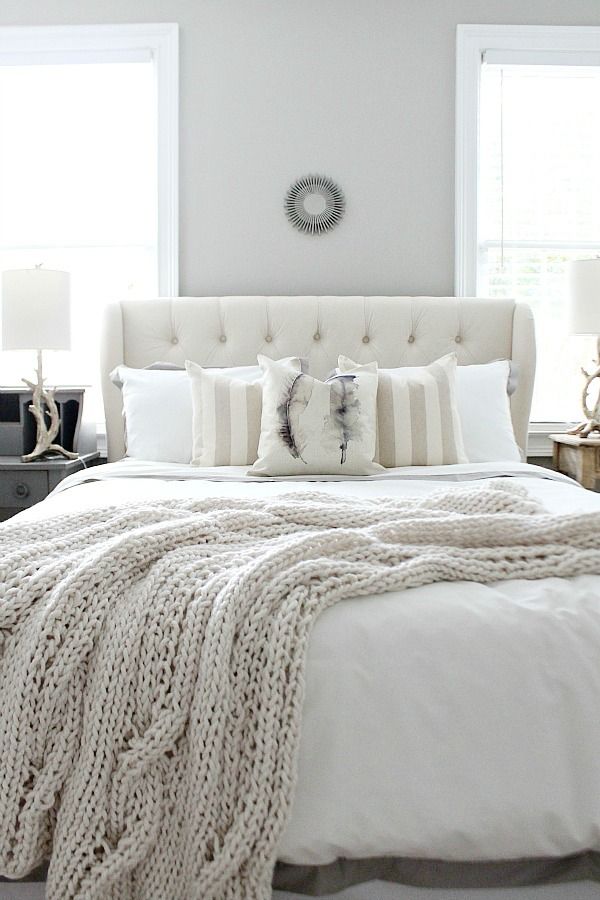 Featured image of post Neutral Beige Bedroom Decor : Even neutral theme does not have to be boring.