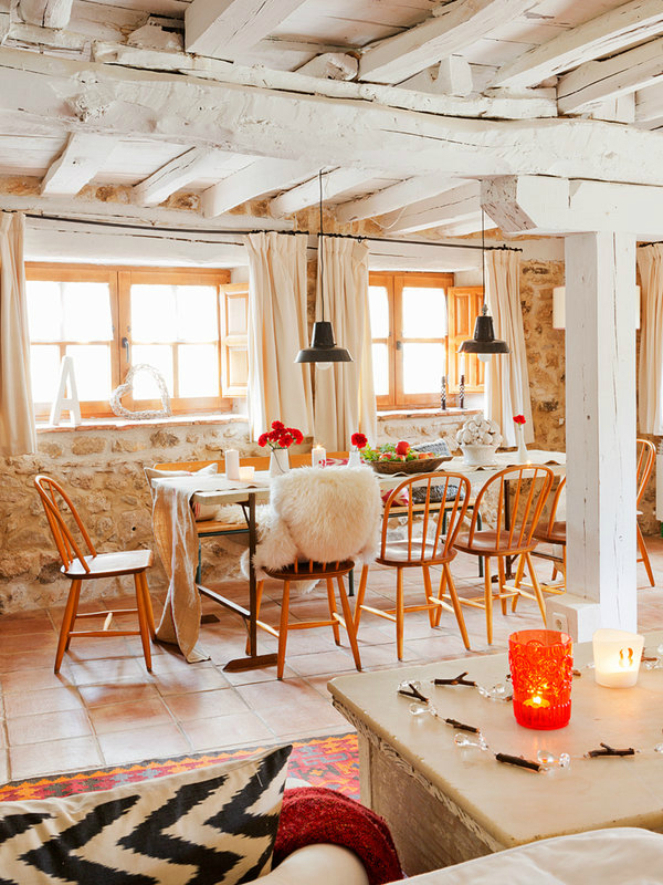 Colorful Rustic Cottage With Character 5