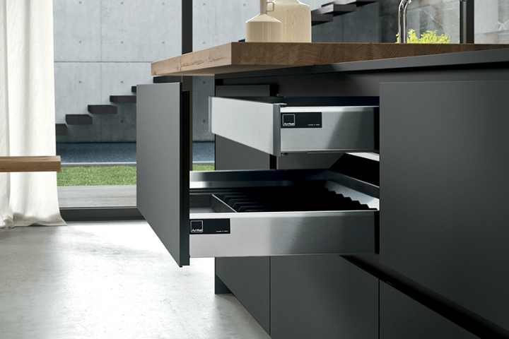 Contemporary Kitchen which Combines Planning Flexibility Technology and New Materials 12