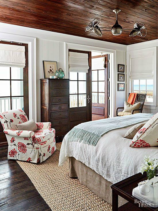 Texture Cottage Bedroom Decor