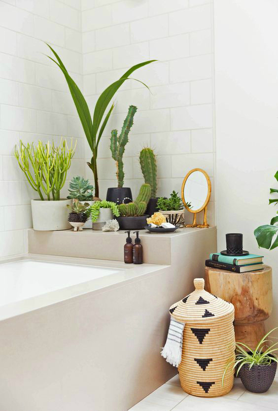 How to accessorize a bathroom