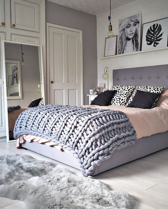 40 Gray Bedroom Ideas Decor Gray And White Bedroom Decoholic,Best Way To Light A Room Without Overhead Lighting