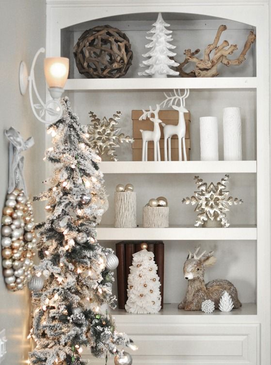 Gold, silver and white Christmas decor