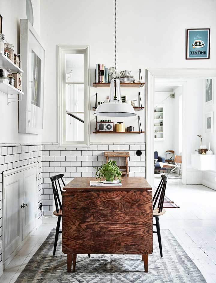 vintage Scandinavian apartment with character 7