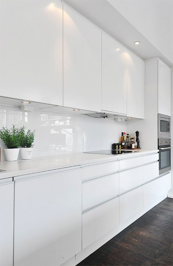 white kitchen design 16