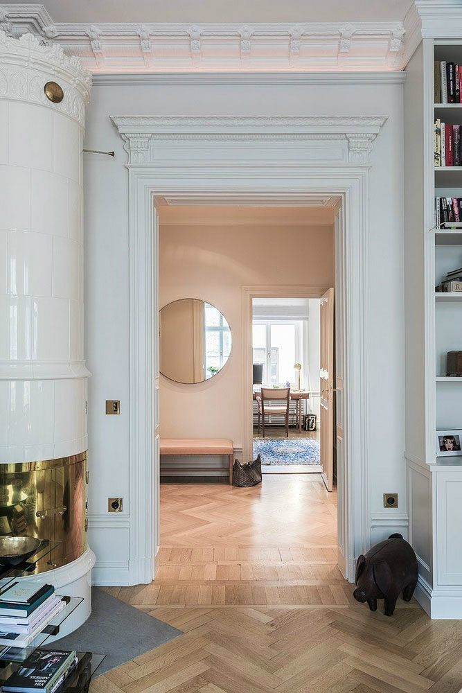 A Parisian Styled Scandinavian Apartment 12