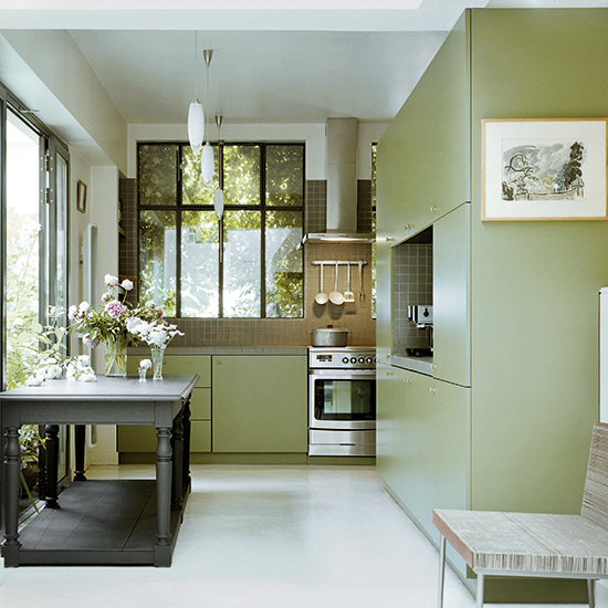 green kitchen design idea 19
