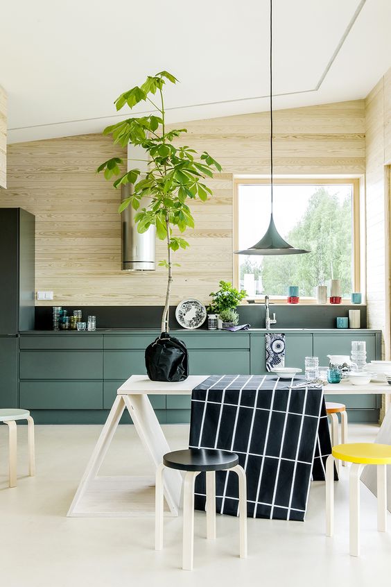 green kitchen design idea 28
