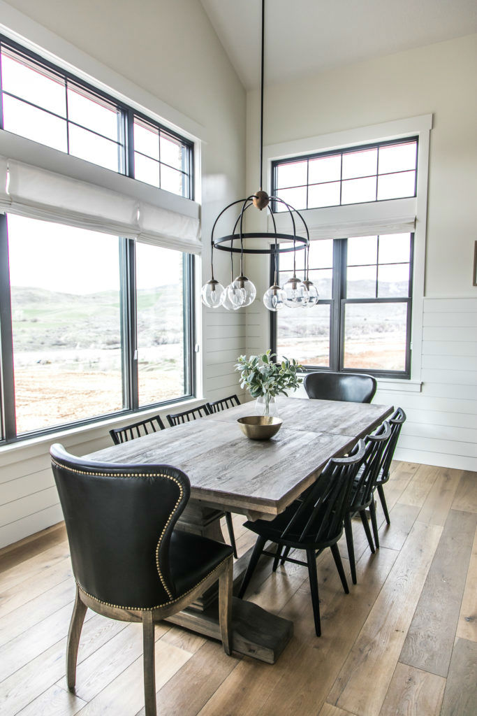 Modern Home Wrapped in Farmhouse Beauty 13