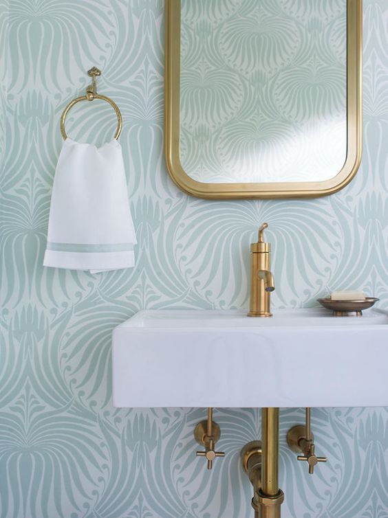 Bathroom Ideas With Gold Touches 25