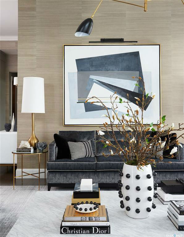 Glamorous Chic and Sophisticated Interiors 8