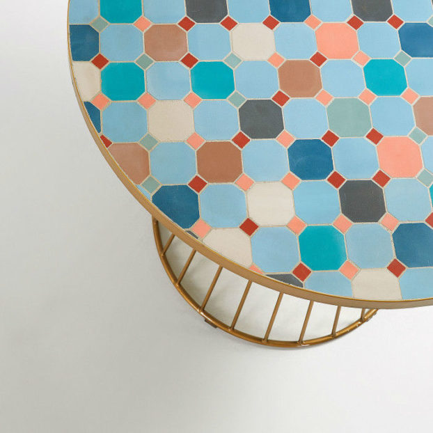Mosaic Tile Outdoor Table OBSiGeN