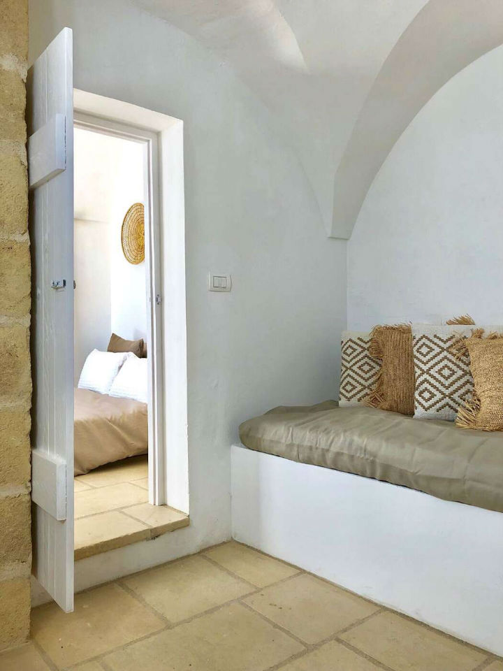 island mediterranean house interior design