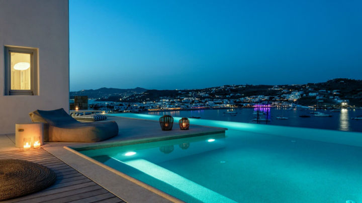 Mykonos luxury villa rentals 14