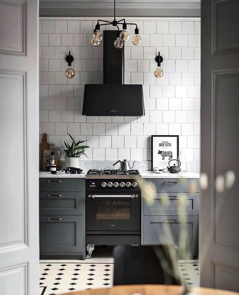 Scandinavian gray kitchen lighting idea