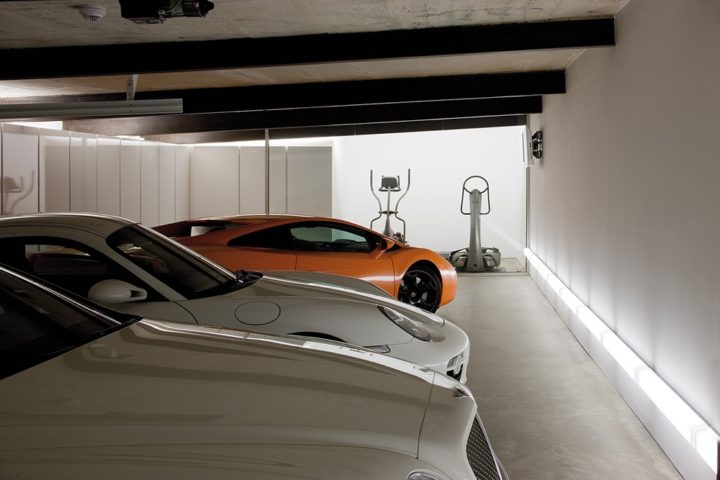Industrial Minimalist loft garage