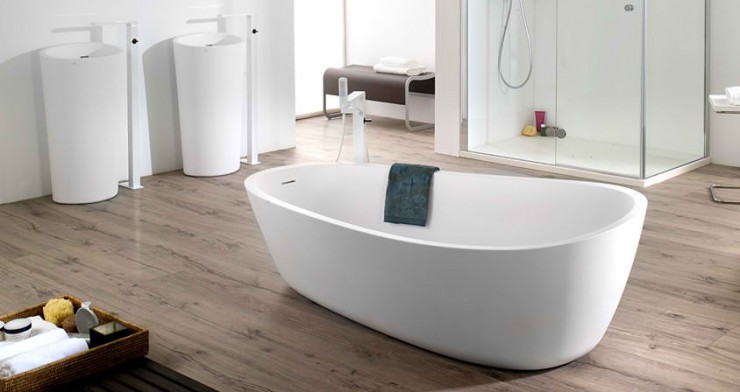 white with wood gloor Contemporary Bathroom Design by Porcelanosa32