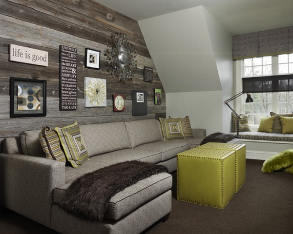 dekorative grå vegg og nyanser av grått i en stue